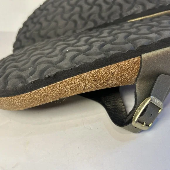 Birkenstock Gizeh Graceful‎ Sandal Taupe W/ Gold Hardware EU 38, US 8, UK 10 - Picture 4 of 6